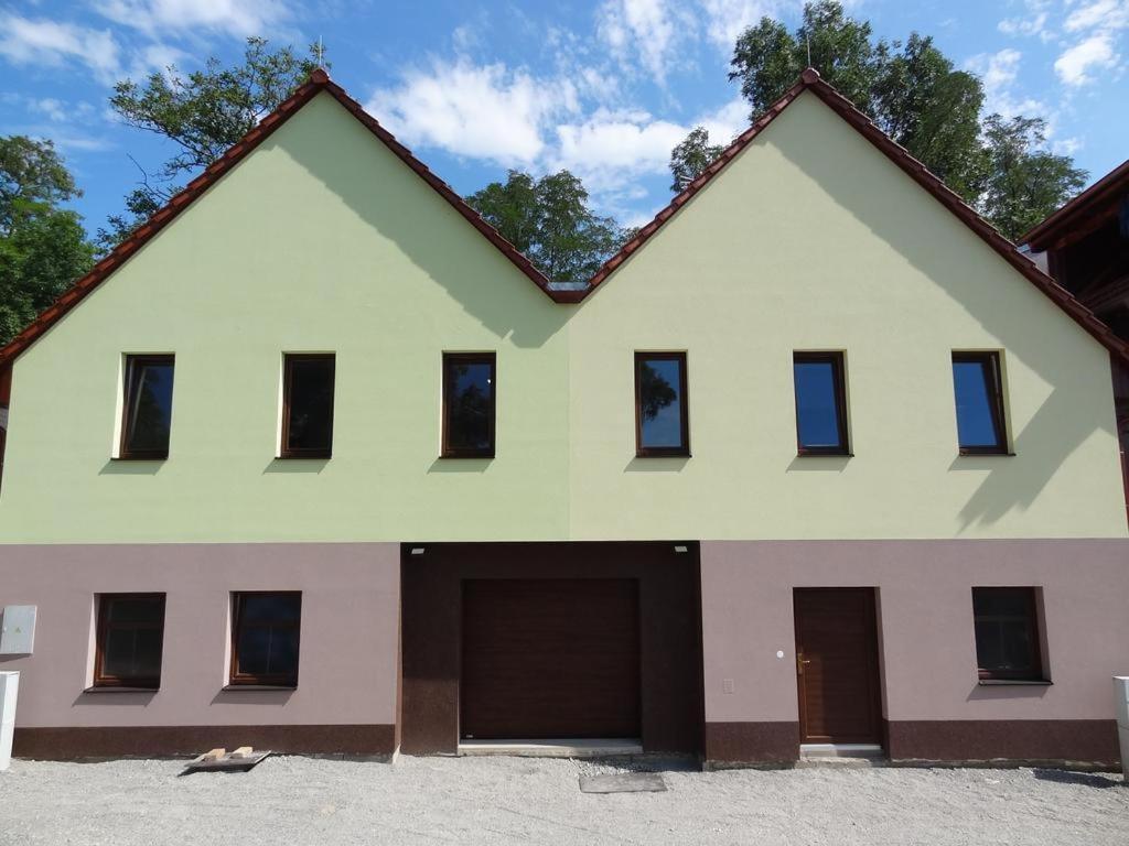 Apartmany Starovice Exterior photo