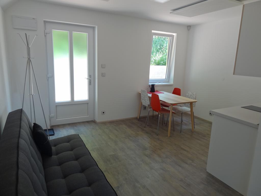 Apartmany Starovice Exterior photo